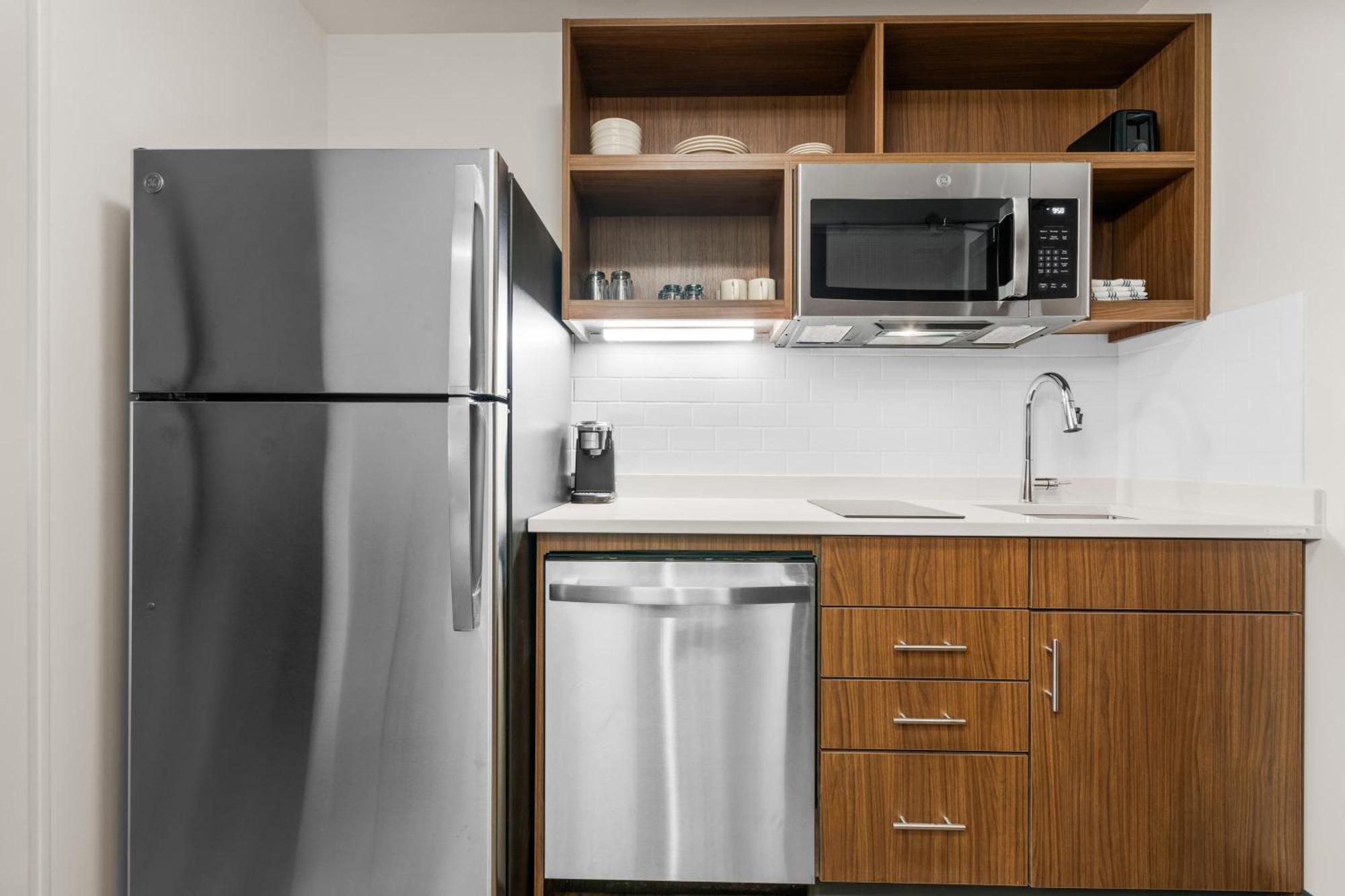 Everhome Suites Lexington - Horse Park Esterno foto