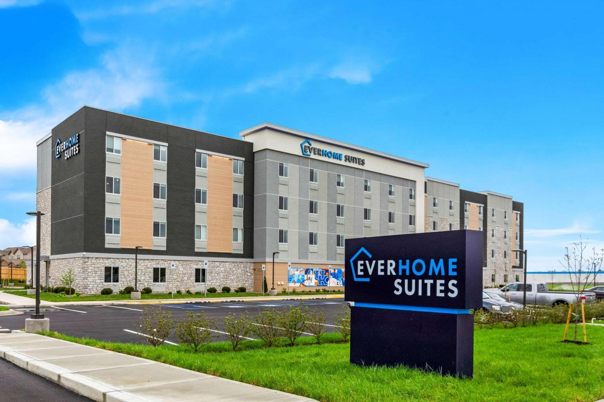 Everhome Suites Lexington - Horse Park Esterno foto