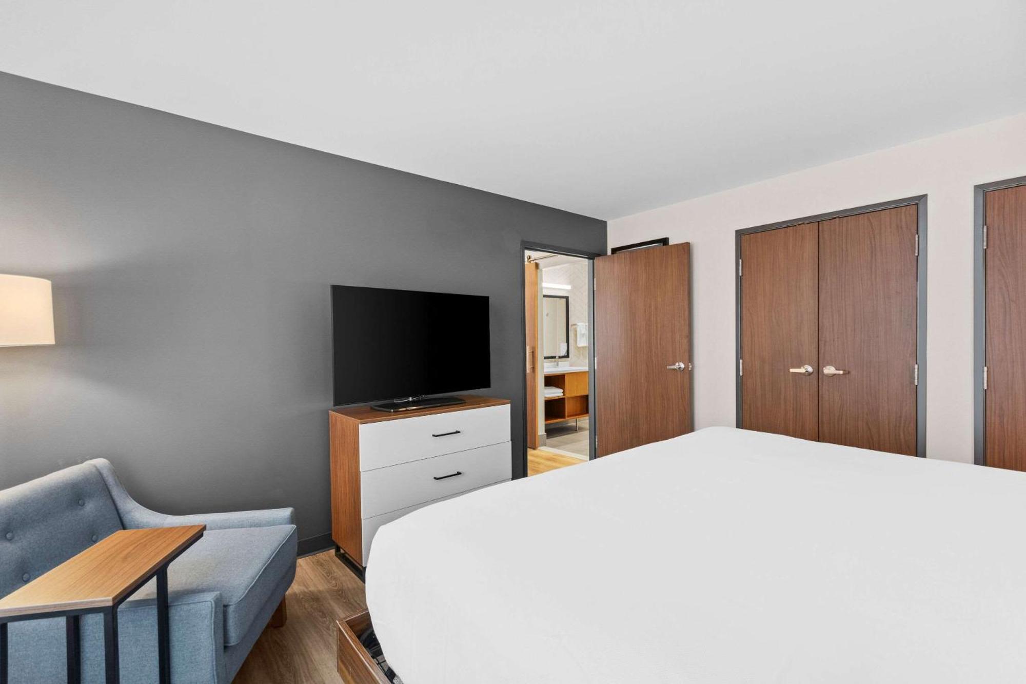Everhome Suites Lexington - Horse Park Esterno foto