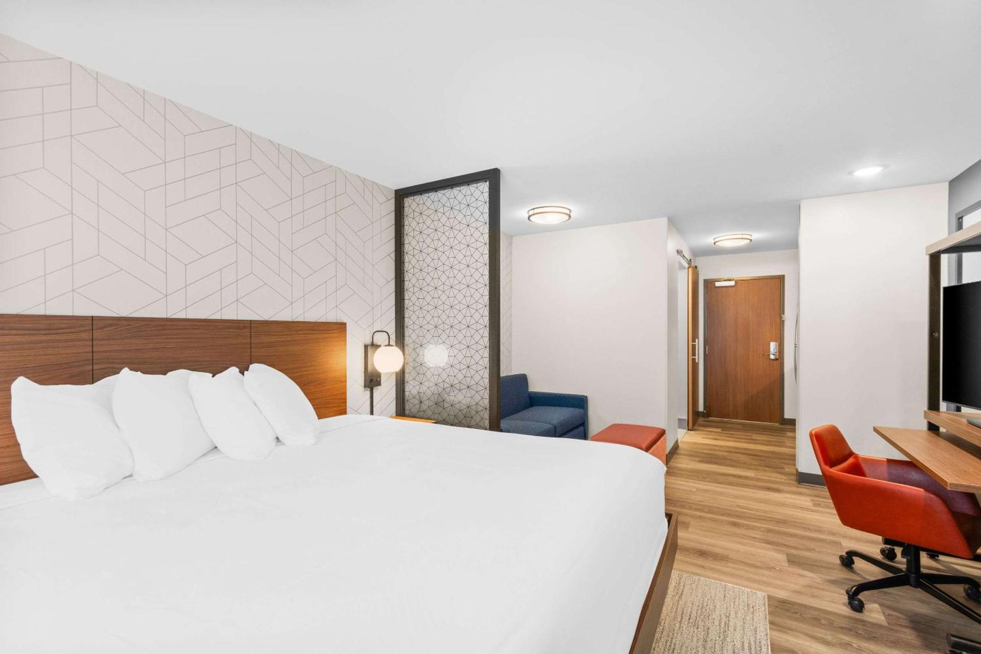 Everhome Suites Lexington - Horse Park Esterno foto